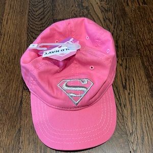 NWT Girls Pink Superman Logo Baseball Hat (girls medium)